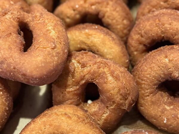 Plain Donuts (1/2 Dozen)